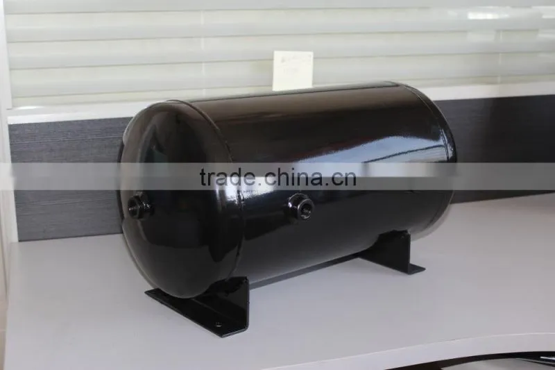 Bus air condition system reservoir