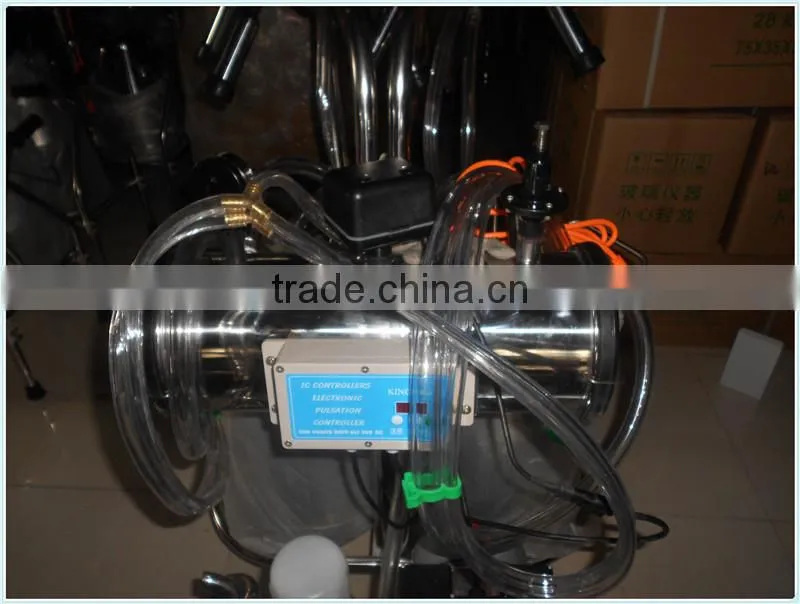 Cow Milking Machine with Double Milk Bucket