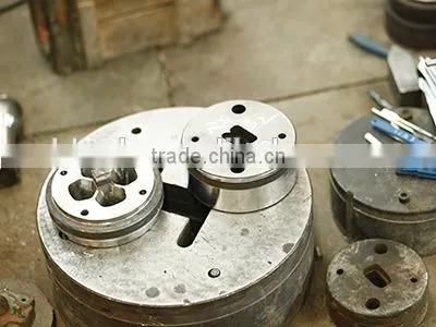 aluminum alloy windows and doors frame