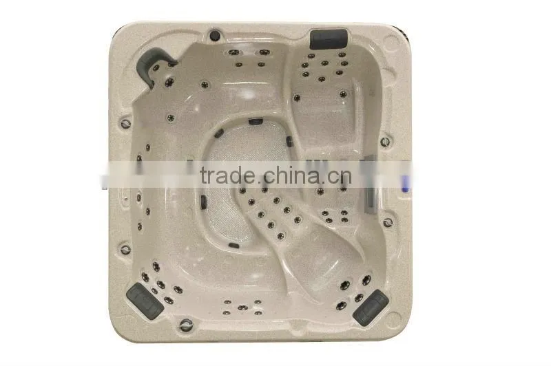 Large Seating Capacity Complete Bathtub With Two Lounger