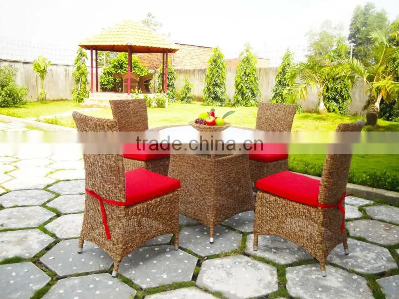 Outdoor Furniture Rattan Dining Table Set of 5pcs