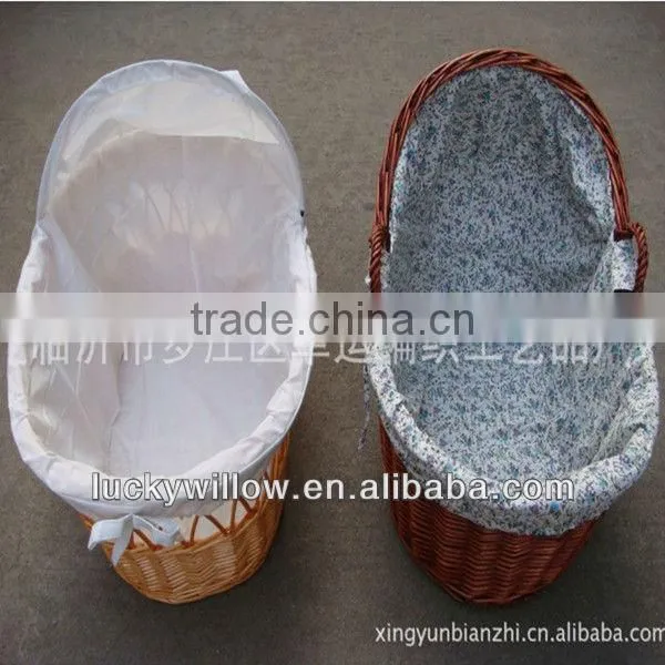 Different sizes willow baby basket with liner & handle