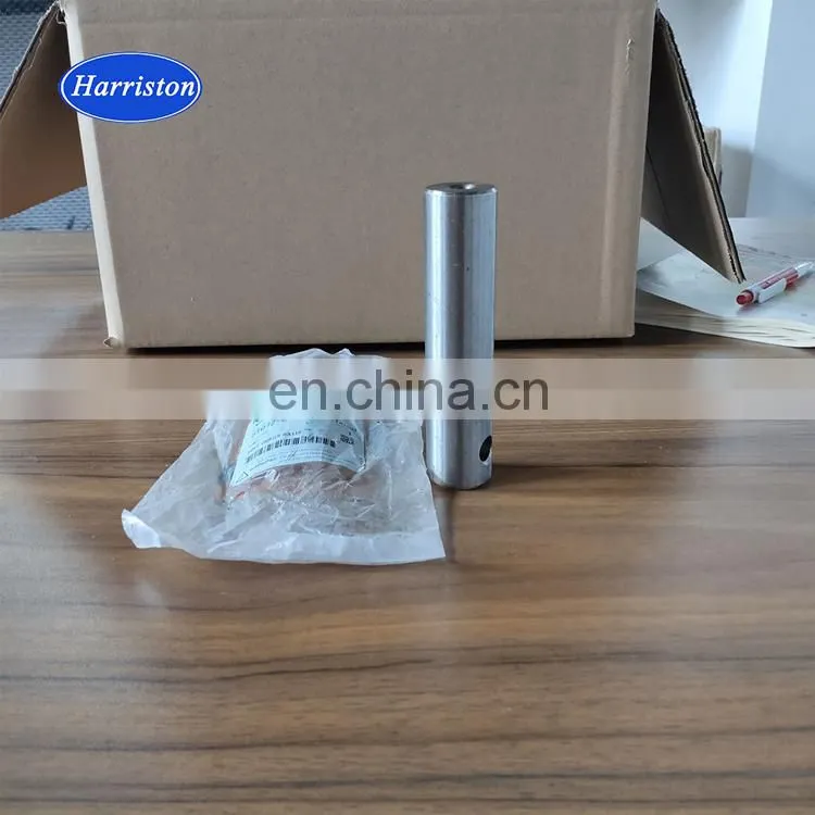 Bracket Wheel Shaft Kubota Harvester Parts for DC105X harvester