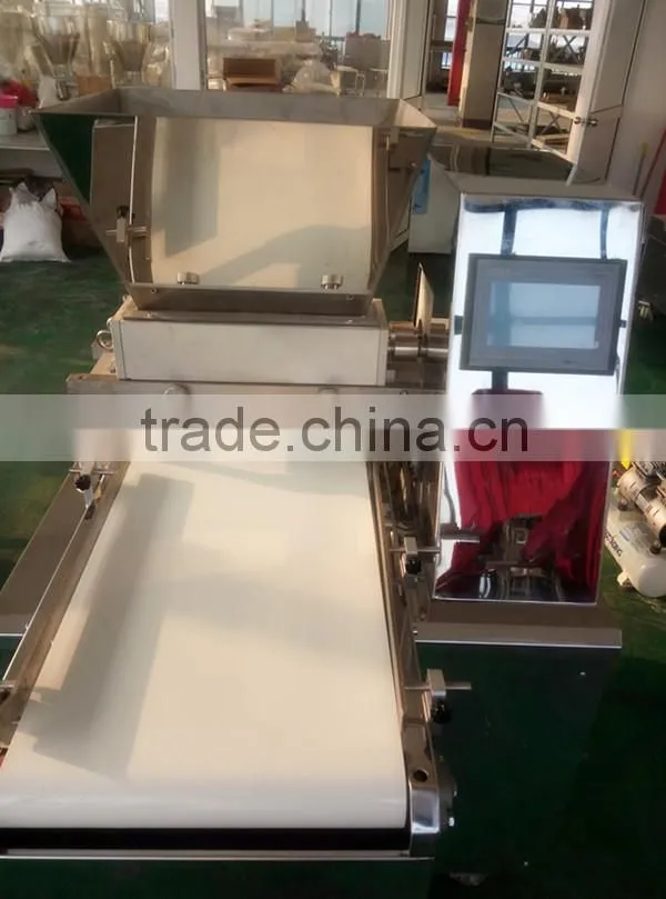 cookies and cake machine