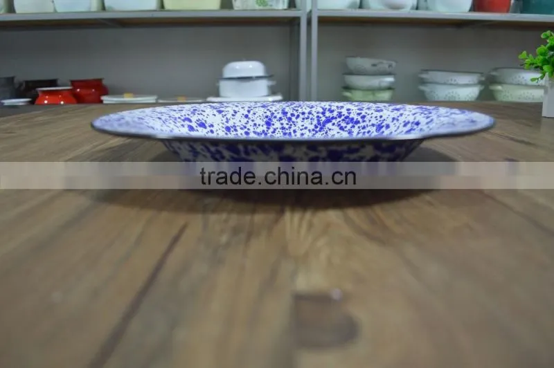 9088 big deep plate with speckle