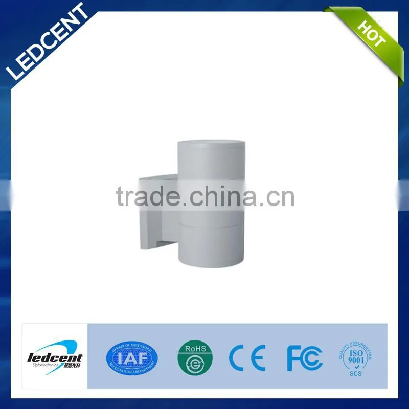 Wall mounted outdoor lights