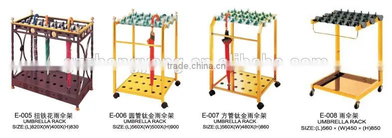 E-010 Promotion Umbrella Rack Stand in Supermarket