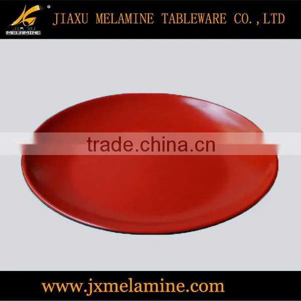 melamine ware red and black color round dish