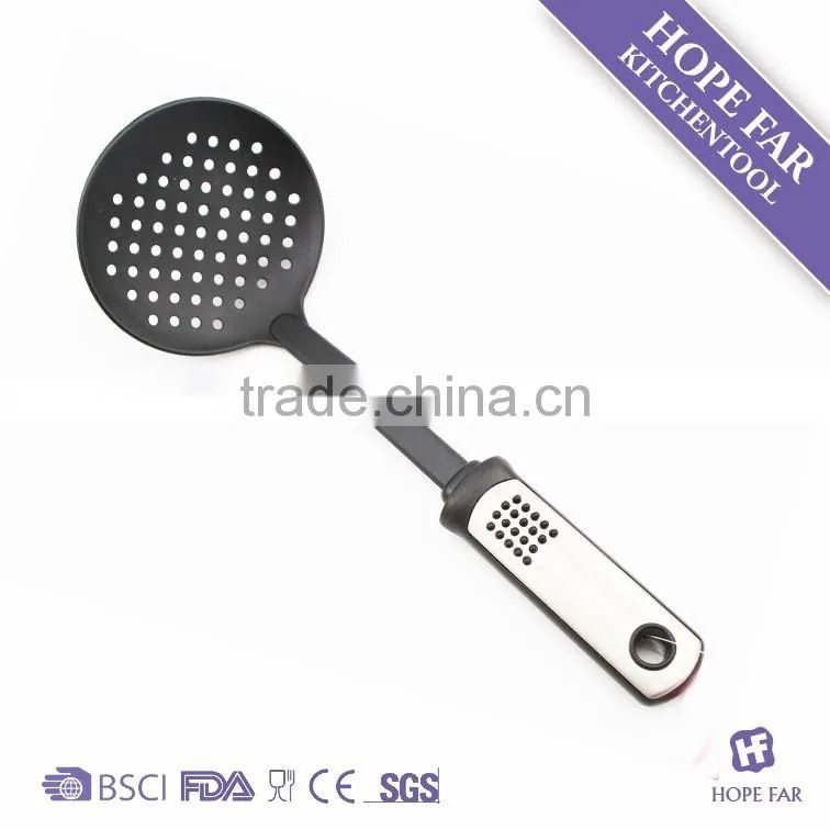 0900013 Best quality black color nylon strainer