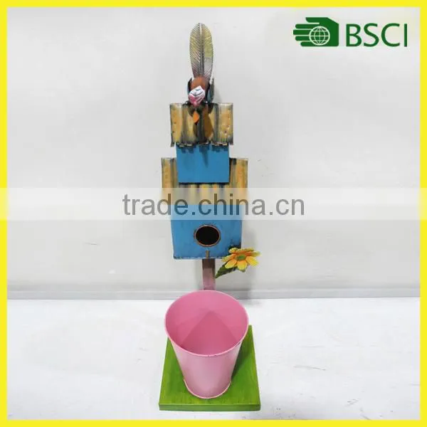 Hot selling artificial bird house planter with metal material for competitive price