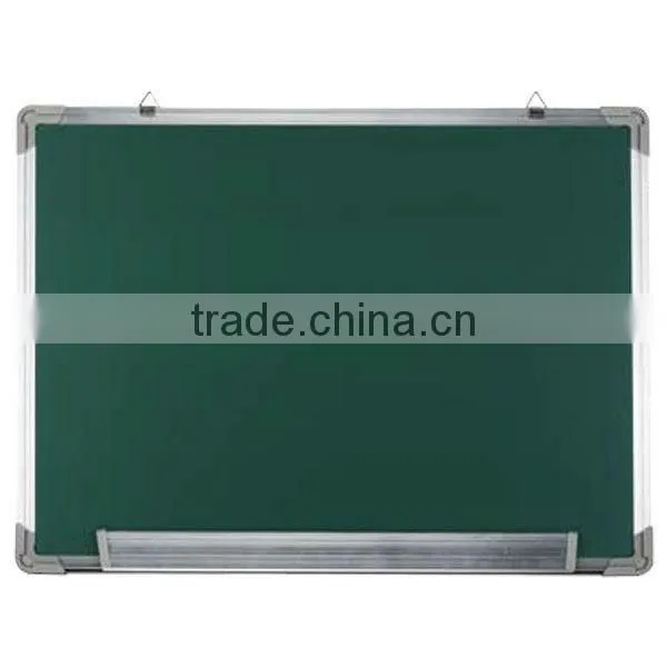 Magnetic classroom geen board with aluminium frame and hook