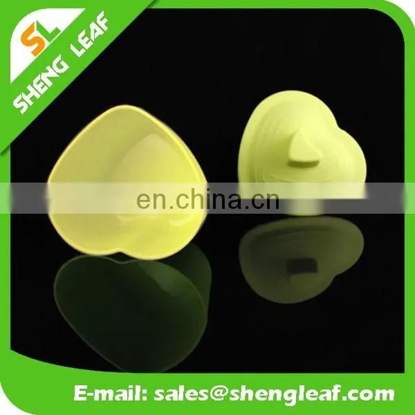 Heart shape foldable Silicone food bowls