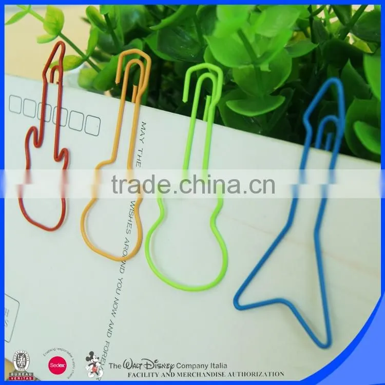Customized color plastic guitar shape paper clip