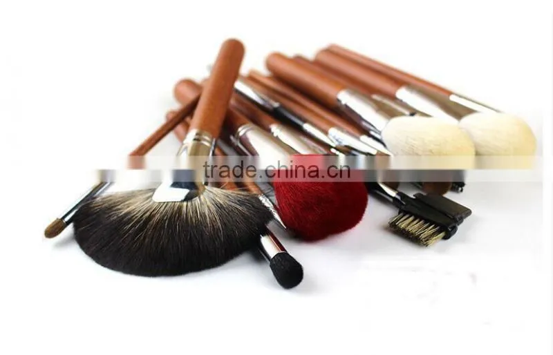 26pcs professioanl dresser cosmetic makup brush kit for beauty