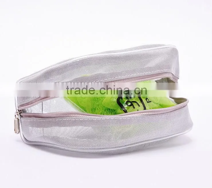 Fashionable Bath Bag With Wrist Handle