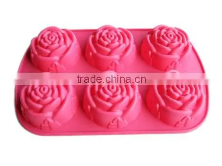 Silicone Kitchenware cake mould in flower shaped