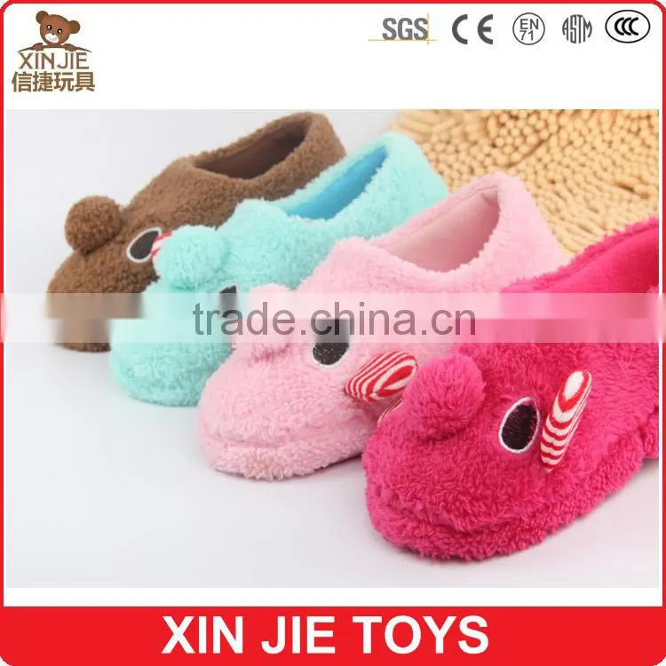 cute plush panda slipper warmly panda slipper for girls new design winter indoor plush slipper