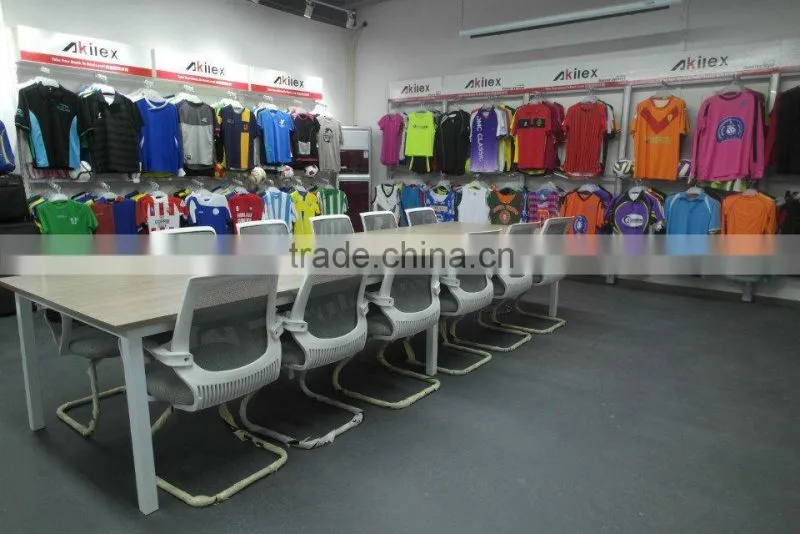 Wholesale comfortable and cool feel running wear