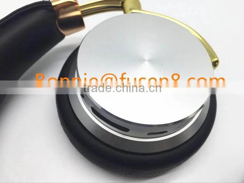 metal earphone with CE/Rohs/ISO/FCC