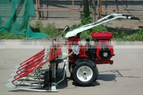 new condition hand type price of wheat harvester mini wheat harvester small wheat combine harvester