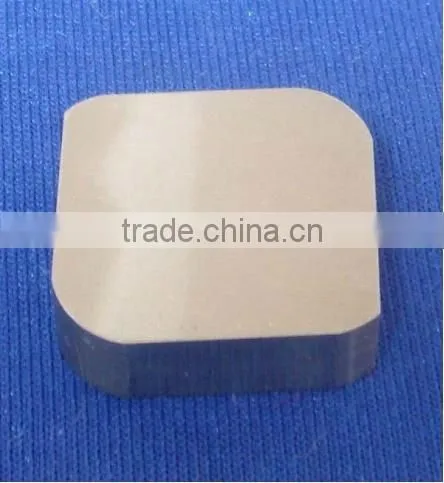 Cemented carbide indexable square milling inserts