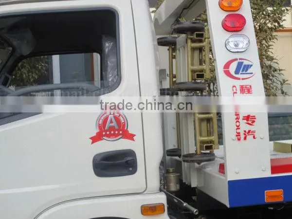 124hp DONGFENG 4*2 Hydraulic Wrecker Platform 5.6m