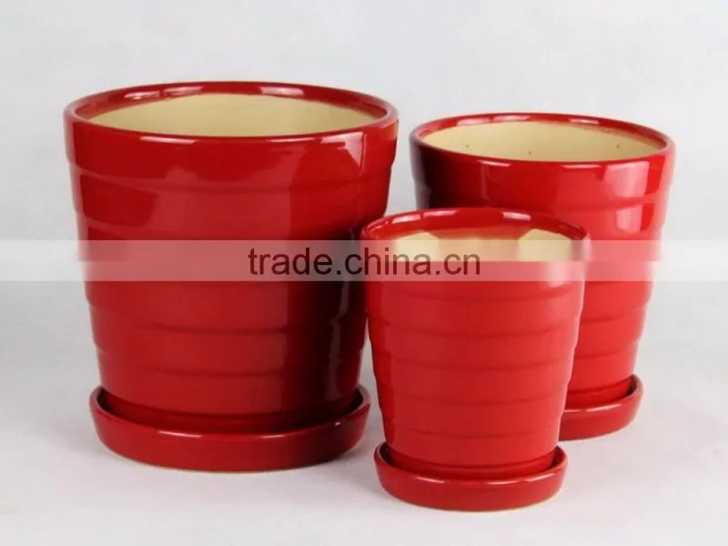 Light blue ceramic pot with plate