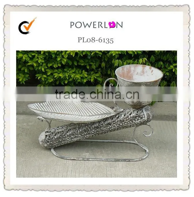 Wrought iron garden products bird bath