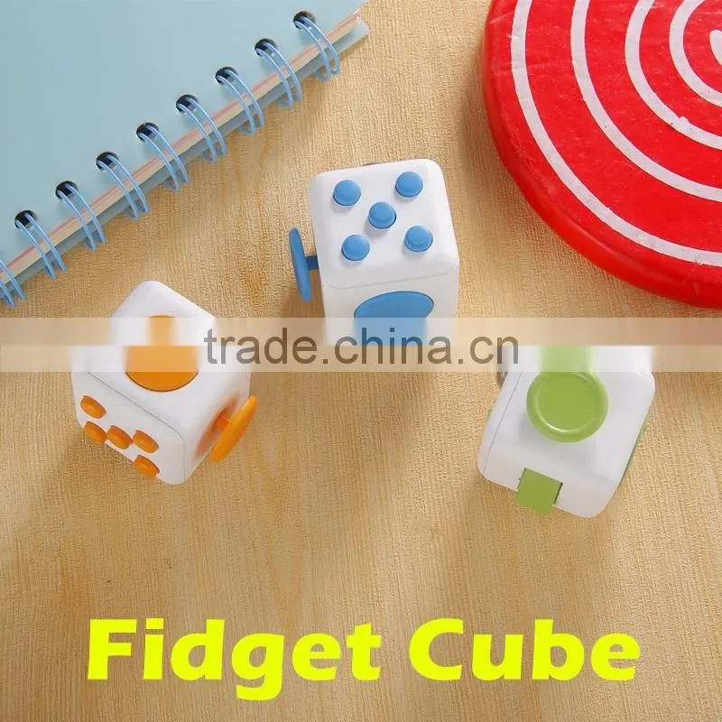 11 colors Magic Fidget a vinyl desk toy 2016 New Fidget anti irritability toy magic cobe Funny Christmas gift stock