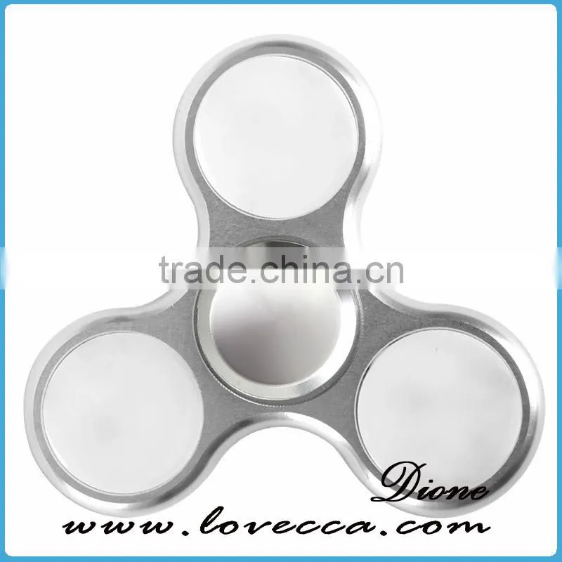 Whoesale LED design metal Alloy gyro hand toy crazy finger fidget spinner