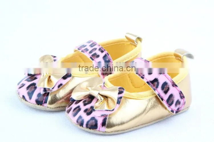 2014 fashion new arrival baby girls leopard leather shoe brand new baby girls leather shoes