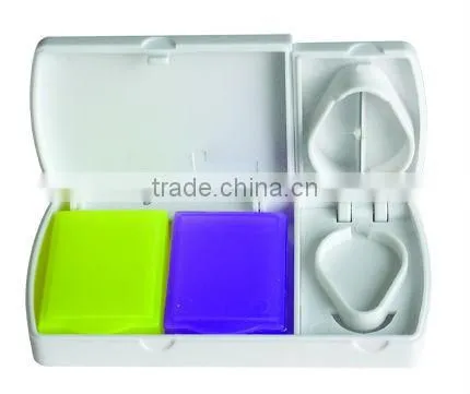 pill storage case with cutter/ weekly pill box/plastic pill box with cutter/Multi-functional Plastic Pill Box With Cutter