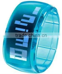 fashion plastic kids LED watch with colorful design