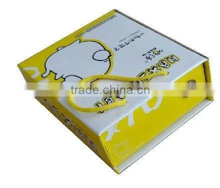 cardboard shoe box packaging