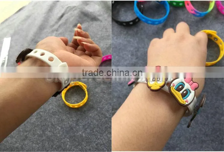 Personalized Cheap Charm Silicone rubber Bracelets with PVC Charms