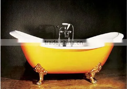 cast iron bathtub