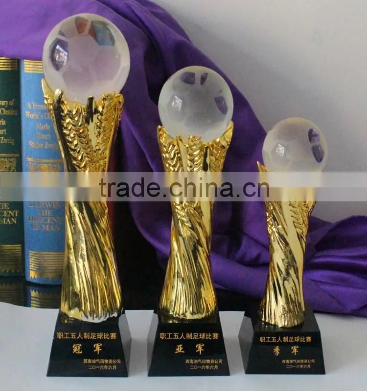 New design gold color crystal soccer sports trophy football award