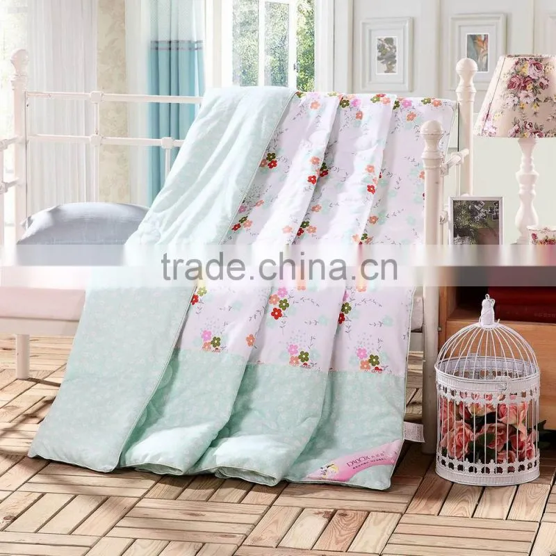 Luxury cheap handmade patchwork floral design pure Silk or down comforter/quilt for baby