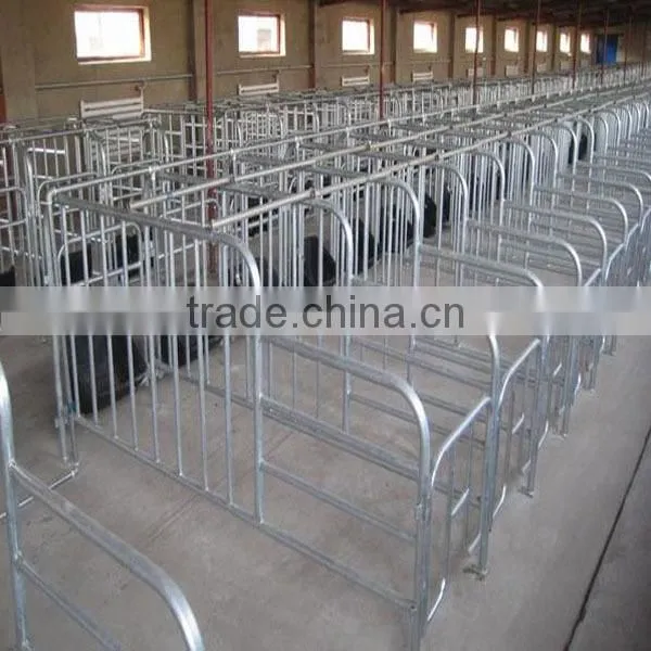 Plastic goat flooring