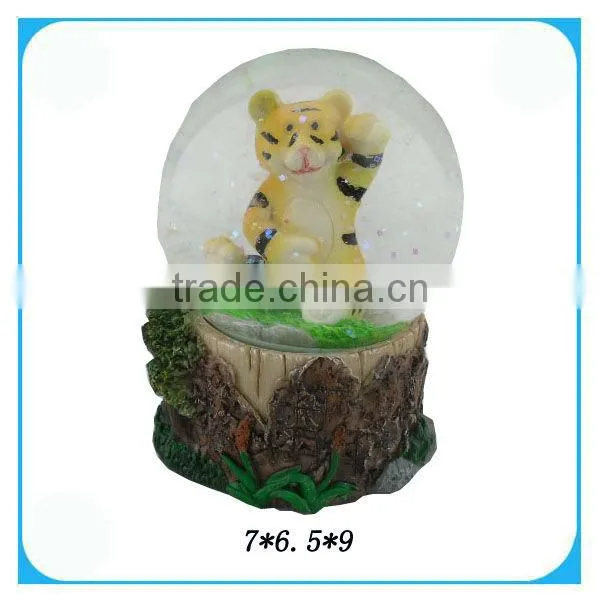 Water Globe Decorating For Easter Ideas