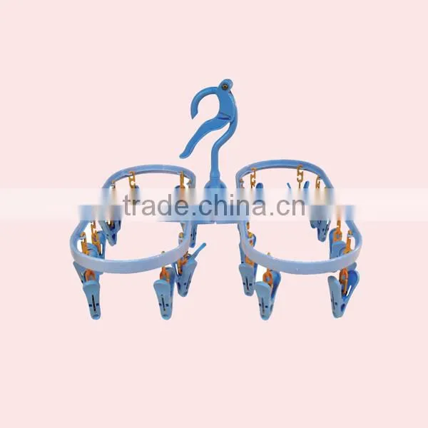Plastic Clothes Drying Rack With 28 Pegs