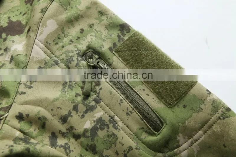 2017 Hot Sale Camo Wholesale Softshell Jacket