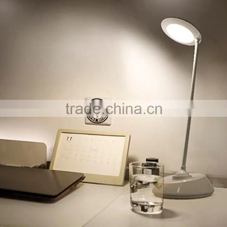 360 degree USB rechargeable LED table lamp 3-4W