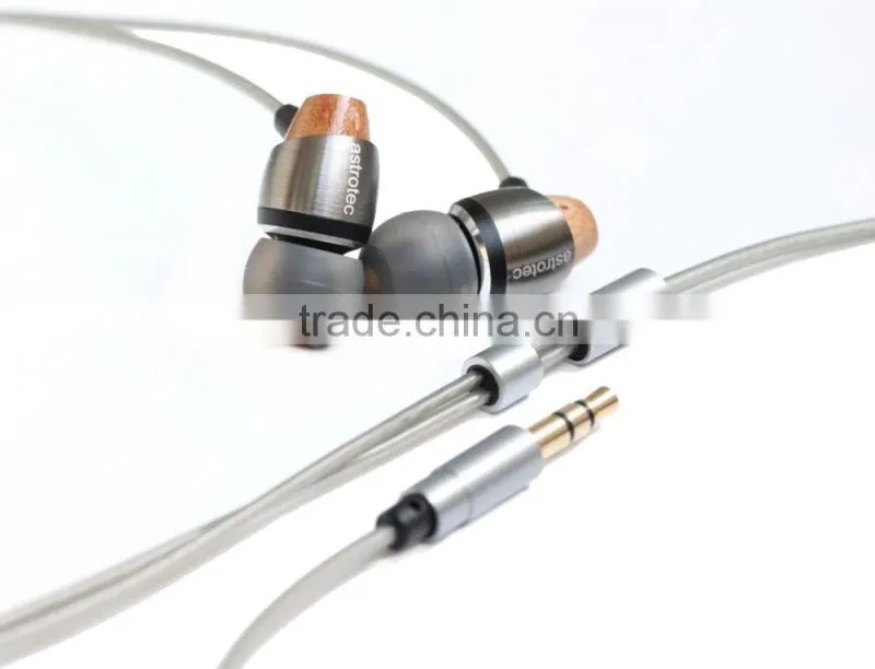 Astrotec AM-800 In-Ear Dynamic High Performance Earphones