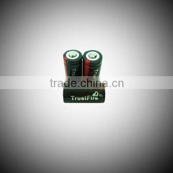 Factory directly sale, TrustFire 3.7Volt 880mAh 16340 Protected high recycle rechargeable battery holder from original factory