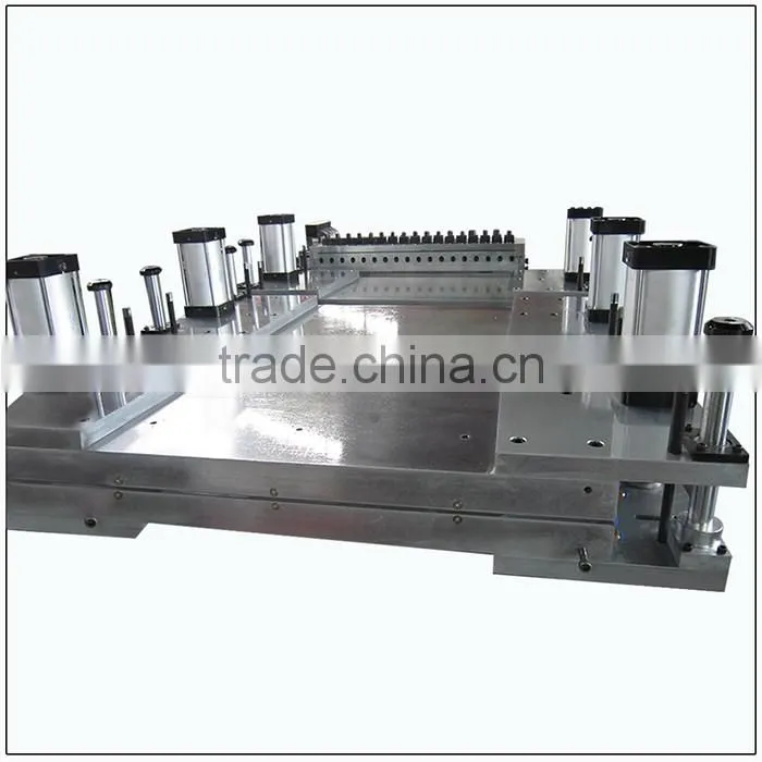 Hollow Sheet and Stereotypes Extrusion Mould Manufacturer