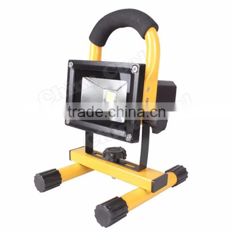 Aluminum Portable Outdoor 20w 30w Rechargeable Flood Lights