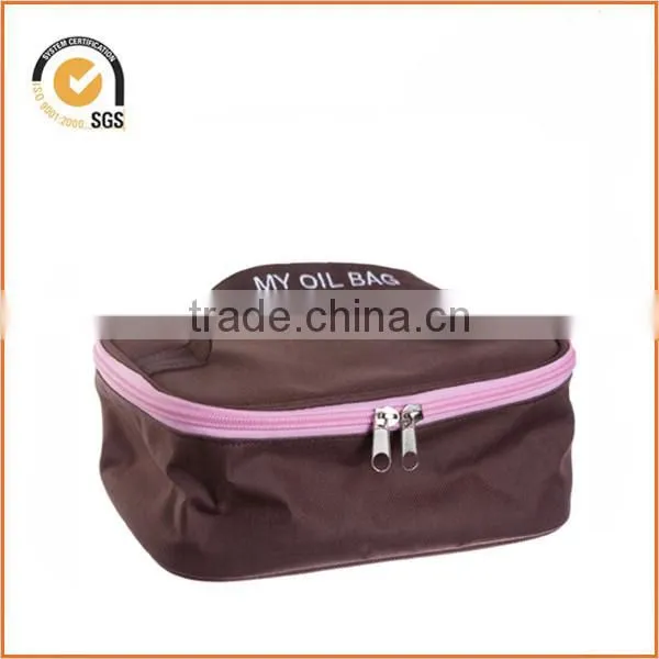 9550 - Essential Bags - Carrying Case for 30 Vials (from 5 ml to 1 oz.) (Assorted Colors)