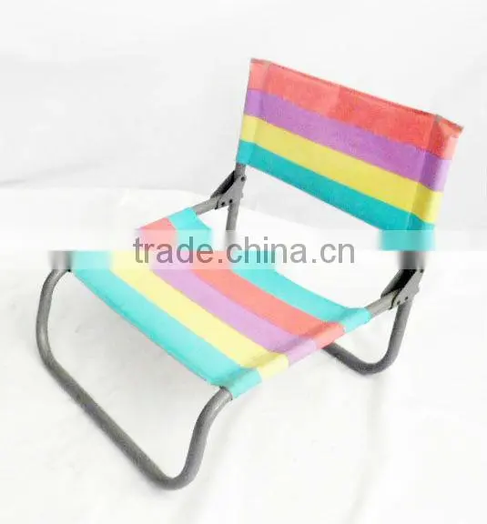 Folding stadium seat: