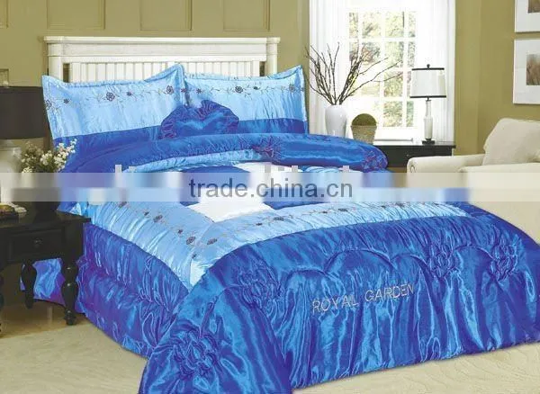 2016 5Pcs Satin Embroidery Comforter Set